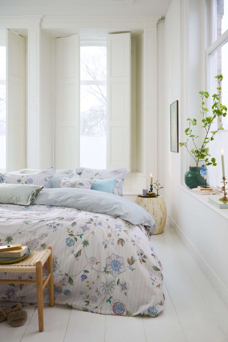 Pip Studio Flores Bailando Off-White – Παπλωματοθήκη 220×260 cm + 2 Μαξιλαροθήκες